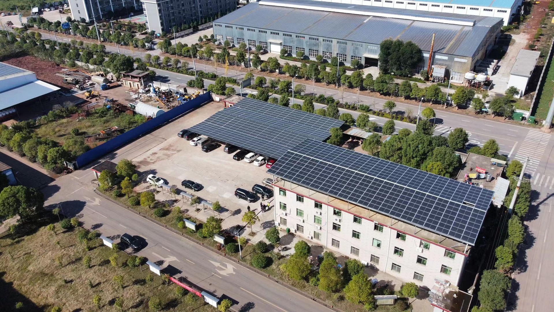 国家统计局：：：4月份，太阳能发电增速加速，增添24.9%