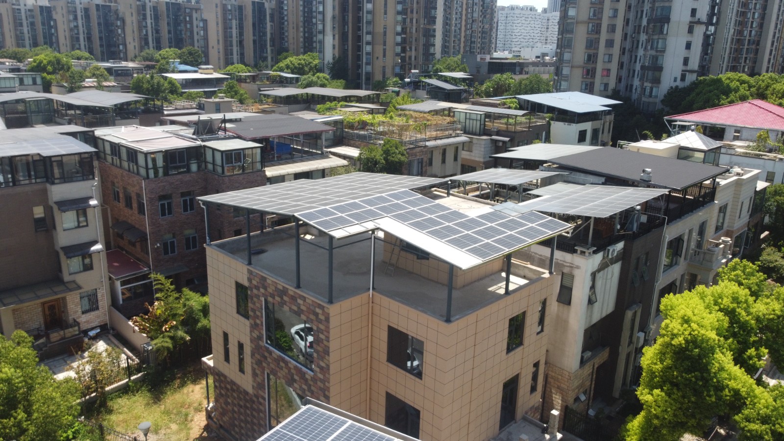 多地企业因用电缺口限电，装置漫衍式光伏可享宽免权！